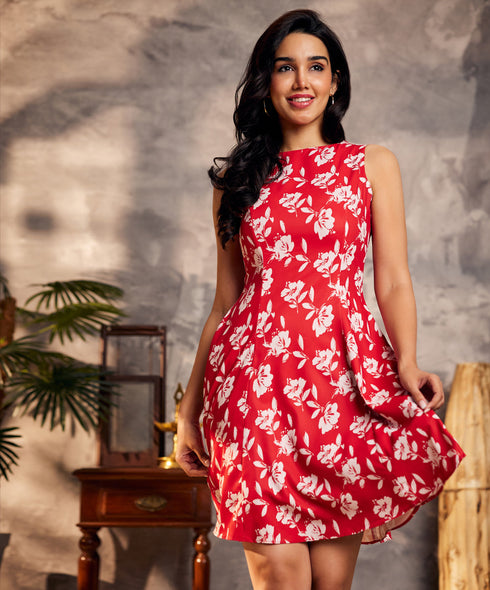 Waistless Red Printed Princess Line Dress